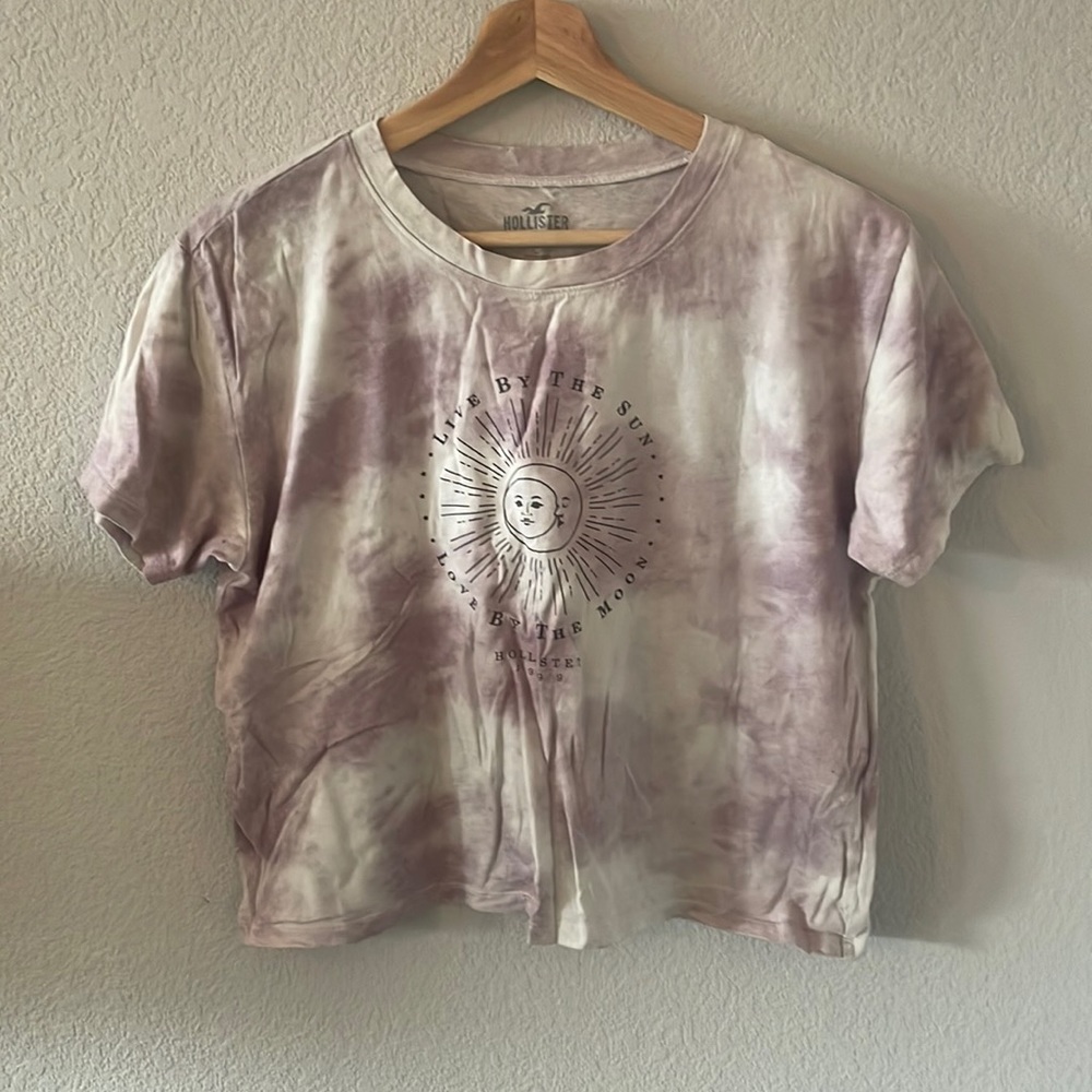 Hollister t shirt